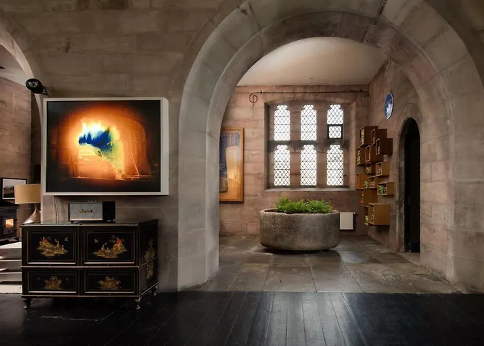 Aquarius Rising リッチモンド