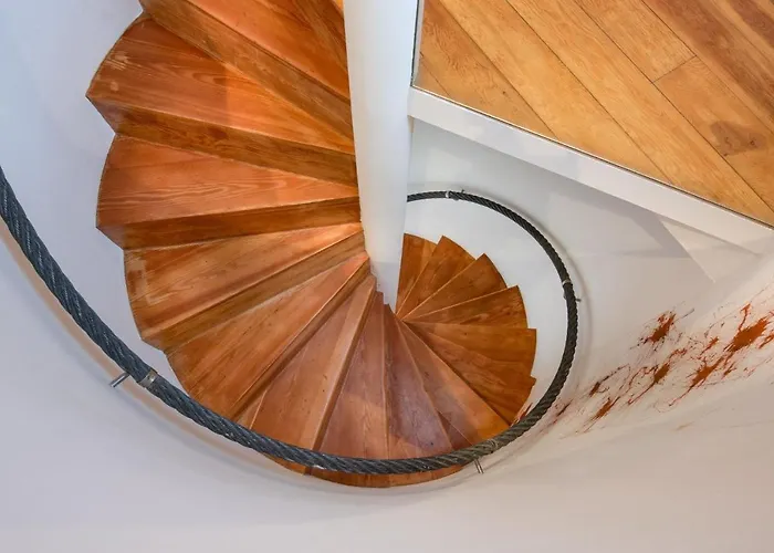 別荘 Aquarius Rising *